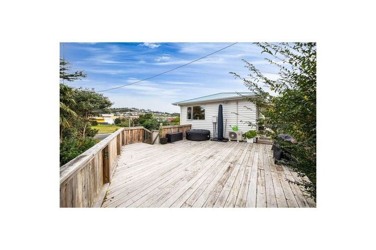 Photo of property in 628 Whangaparaoa Road, Stanmore Bay, Whangaparaoa, 0932