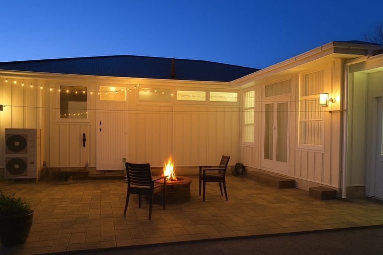 Photo of property in 387 Karori Road, Karori, Wellington, 6012