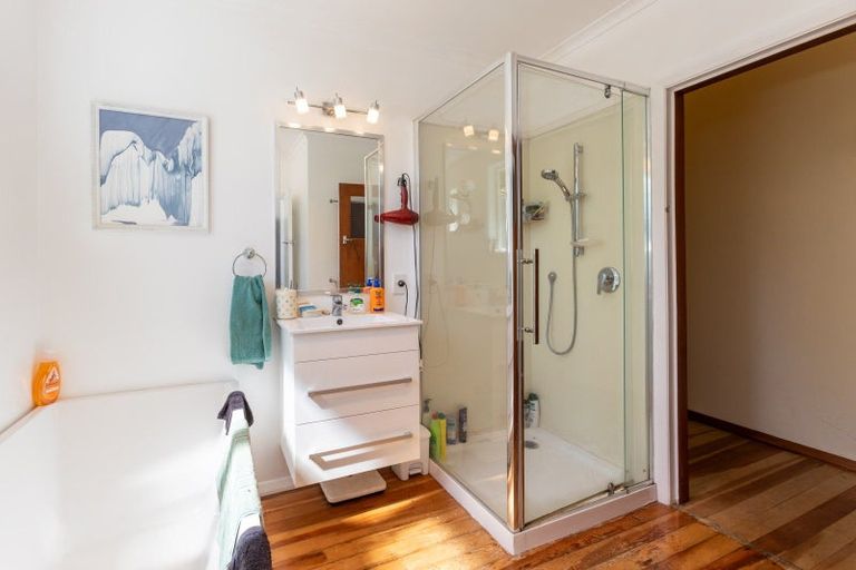 Photo of property in 3 King Street, Dannevirke, 4930