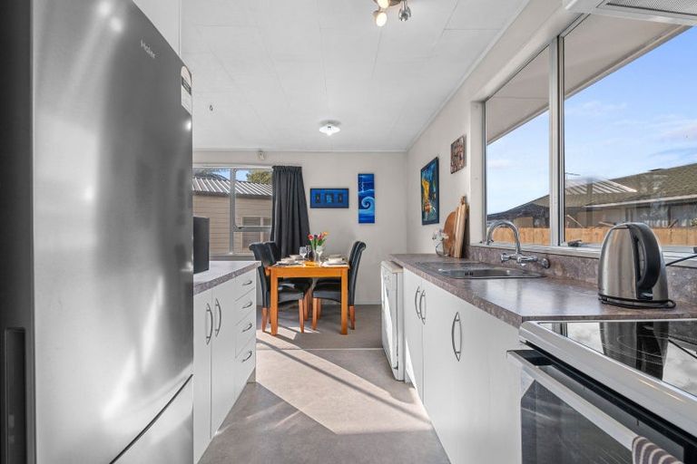 Photo of property in 47a Kawaha Point Road, Fairy Springs, Rotorua, 3015