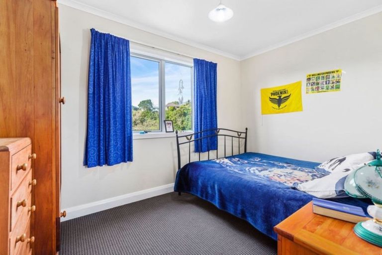 Photo of property in 86 Fraser Avenue, Johnsonville, Wellington, 6037