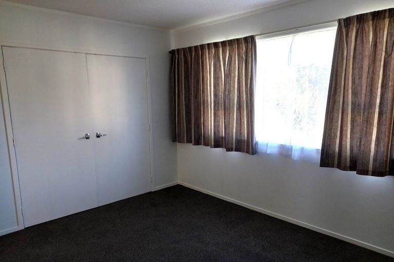 Photo of property in 6/23 Inverness Road, Browns Bay, Auckland, 0630