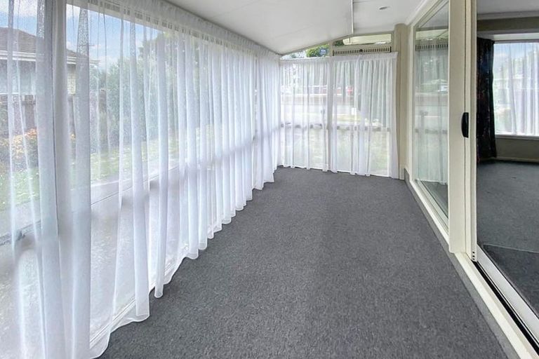 Photo of property in 46 Prestons Road, Redwood, Christchurch, 8051