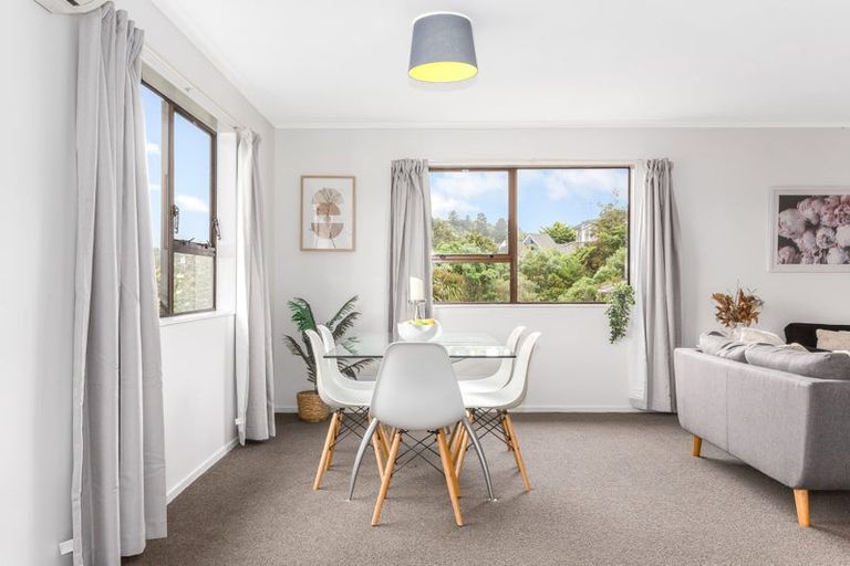 Photo of property in 19 Staithes Drive North, Whitby, Porirua, 5024