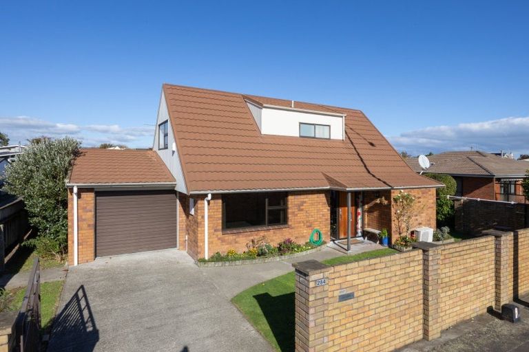 Photo of property in 284 Grey Street, Palmerston North, 4414