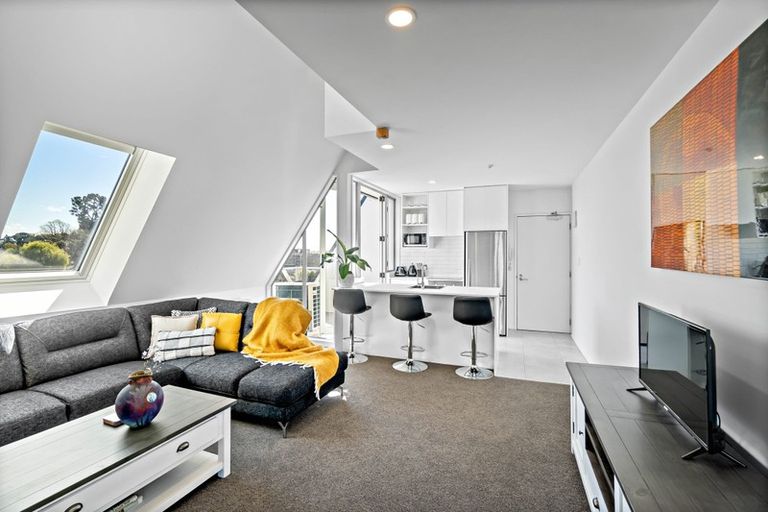 Photo of property in 15/15 Peterborough Street, Christchurch Central, Christchurch, 8013