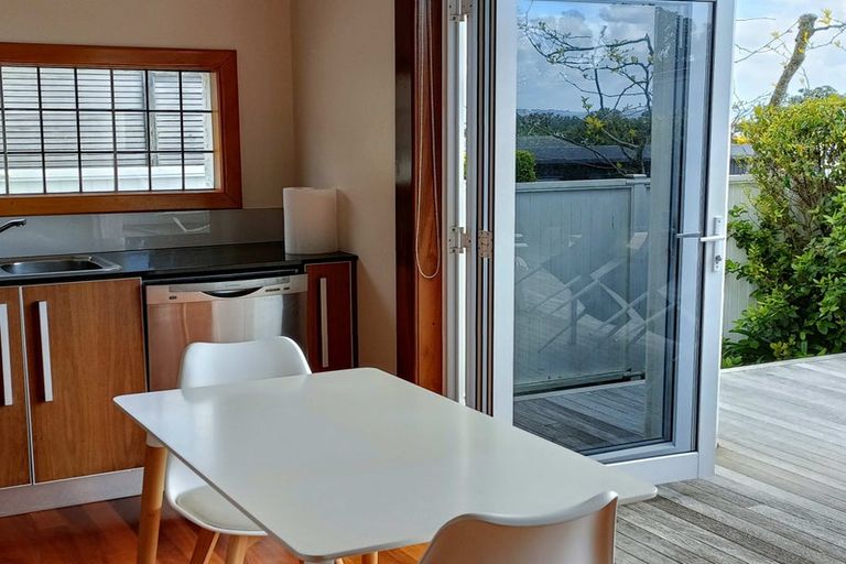 Photo of property in 5 William Street, Takapuna, Auckland, 0622