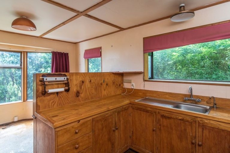 Photo of property in 25 Kotare Street, Waikanae, 5036