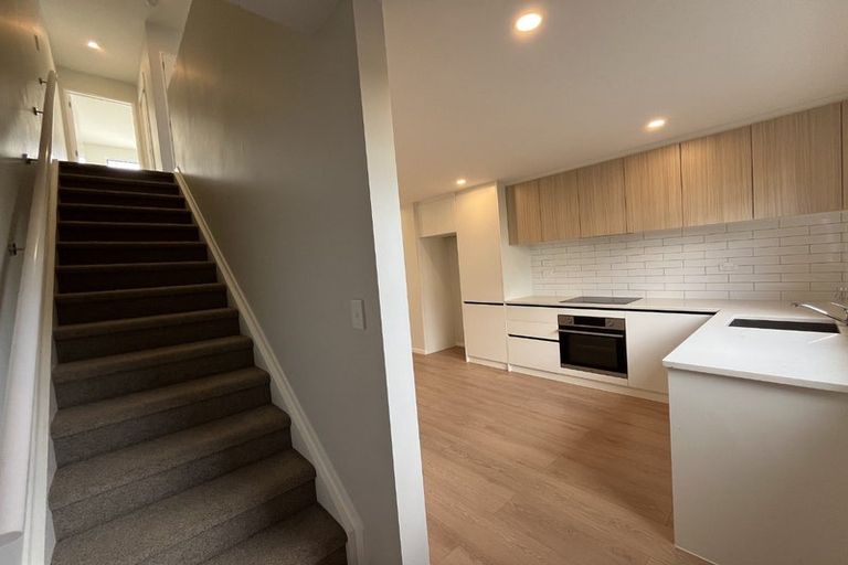Photo of property in 13 Tukari Lane, Mangere Bridge, Auckland, 2022
