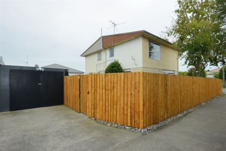 Photo of property in 2/36 Matlock Street, Woolston, Christchurch, 8062