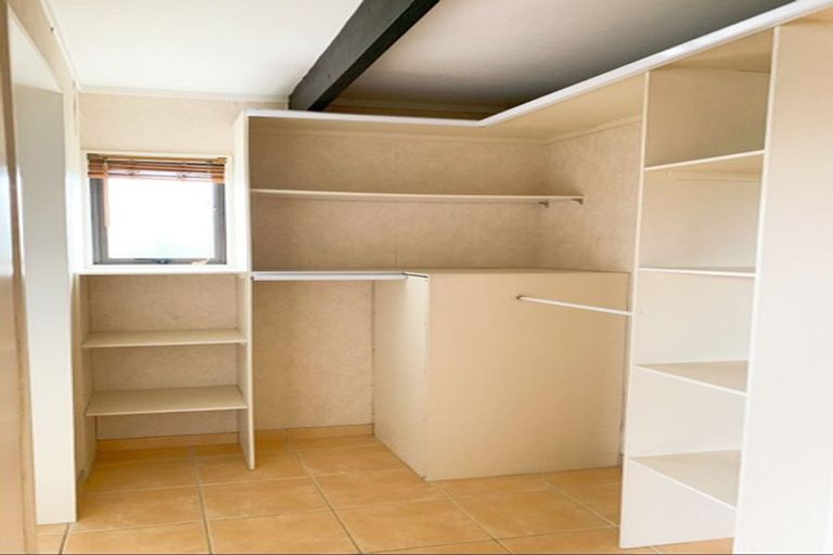 Photo of property in 1 Harvest Drive, Henderson, Auckland, 0612