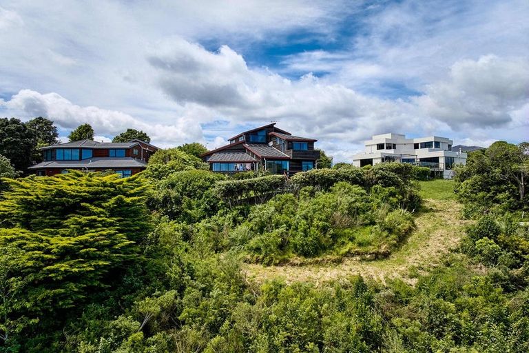 Photo of property in 44 Molyneux Close, Whitby, Porirua, 5024