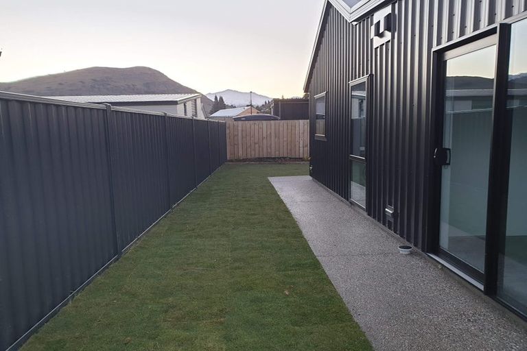 Photo of property in 11 Cumberland Road, Lower Shotover, Queenstown, 9304