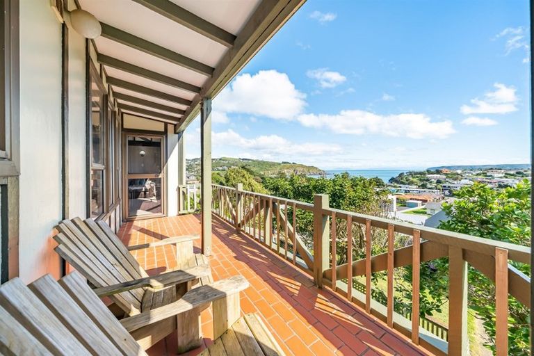 Photo of property in 9 Thornley Street, Titahi Bay, Porirua, 5022