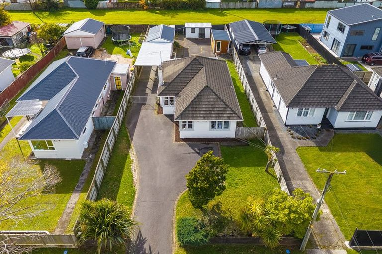 Photo of property in 28 Totara Street, Wainuiomata, Lower Hutt, 5014