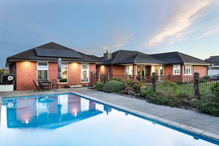 Photo of property in 28 Nikale Street, Cambridge, 3434