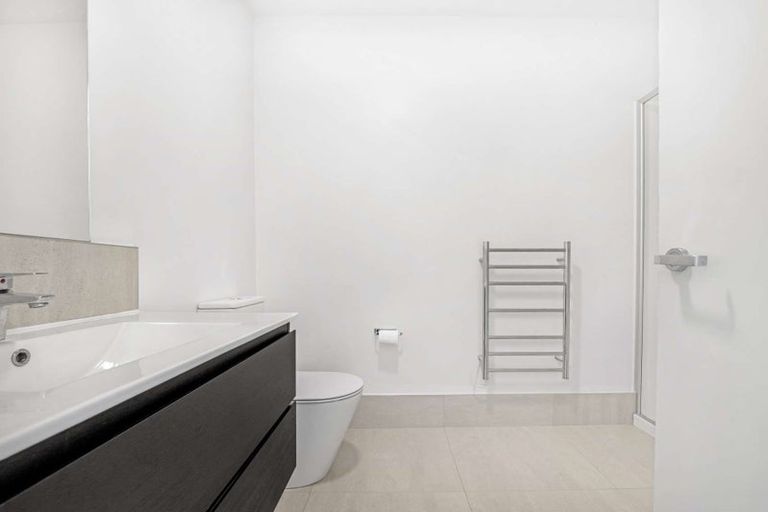 Photo of property in 17/11 Carlos Drive, Flat Bush, Auckland, 2016