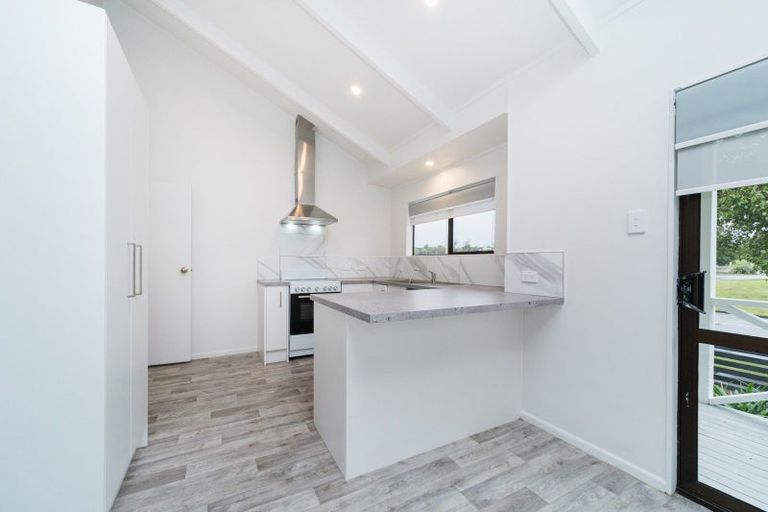Photo of property in 2 Peter Hall Drive, Kelvin Grove, Palmerston North, 4414