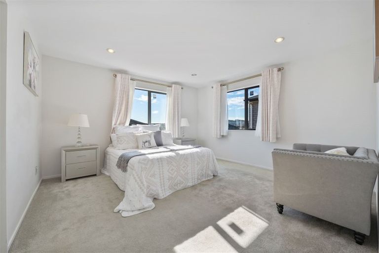 Photo of property in 38 Clady Drive, Flat Bush, Auckland, 2019