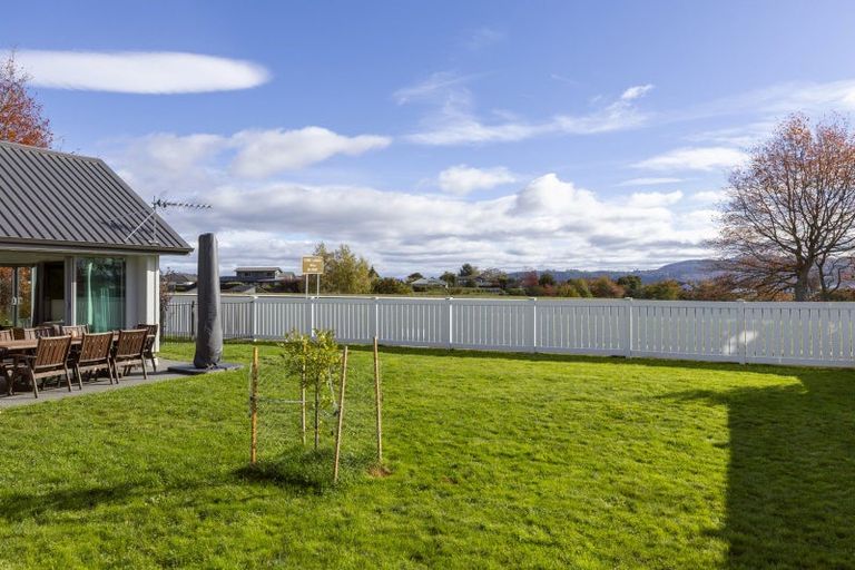 Photo of property in 112 Harakeke Drive, Wharewaka, Taupo, 3330