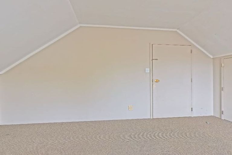 Photo of property in 278 Triangle Road, Massey, Auckland, 0614
