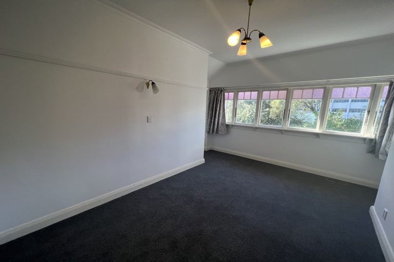 Photo of property in 11 Rolleston Street, Mount Cook, Wellington, 6021