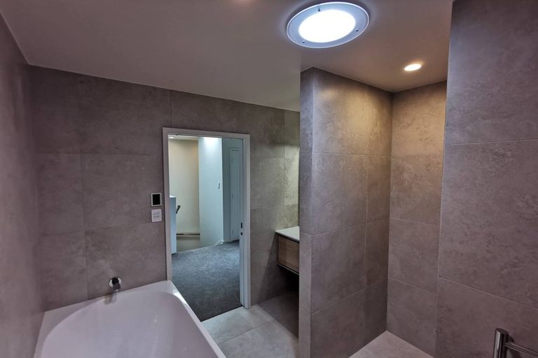 Photo of property in 15 Gunn Way, Hobsonville, Auckland, 0616