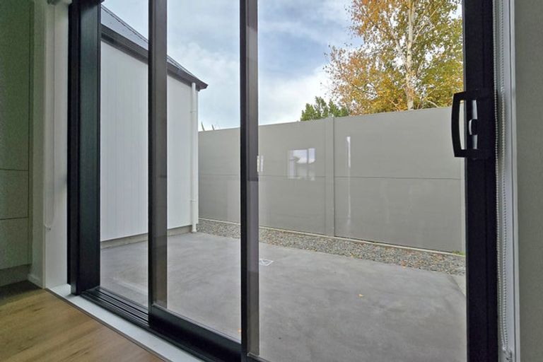 Photo of property in 16 George Yee Place, Taradale, Napier, 4112