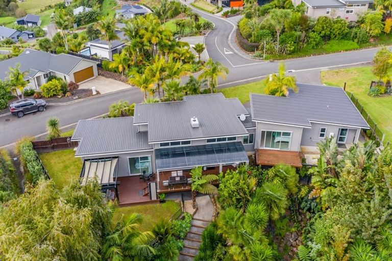 Photo of property in 13 Alderton Drive, Kerikeri, 0230