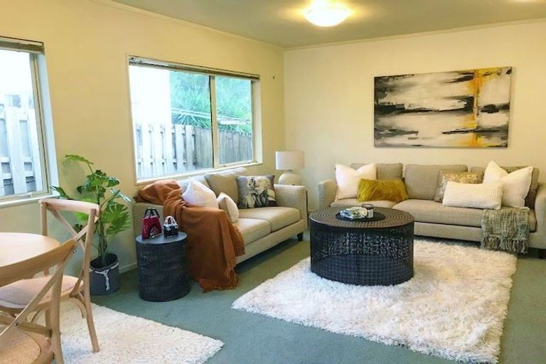 Photo of property in 1/7 Mably Court, Stanmore Bay, Whangaparaoa, 0932