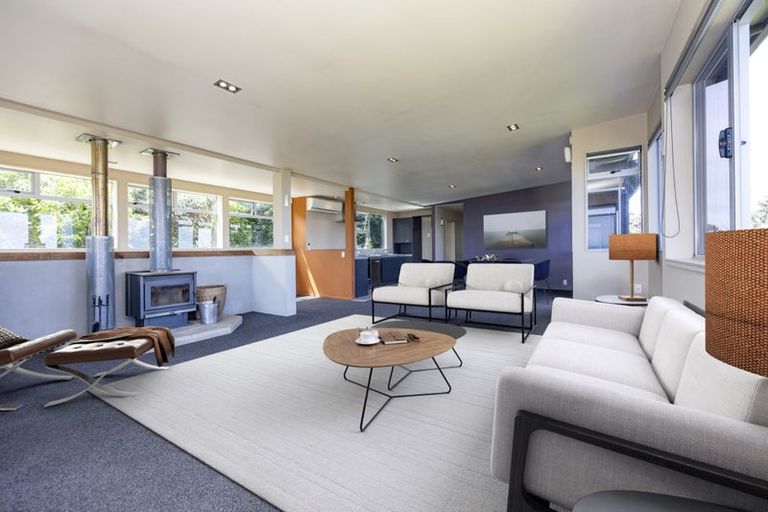 Photo of property in 16 Log Race Road, Piha, New Lynn, 0772