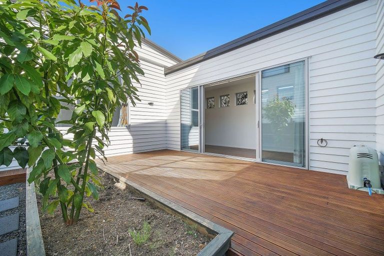 Photo of property in 13 Lockheed Street, Hobsonville, Auckland, 0618