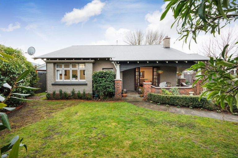 Photo of property in 67 Rangitane Street, Palmerston North, 4414