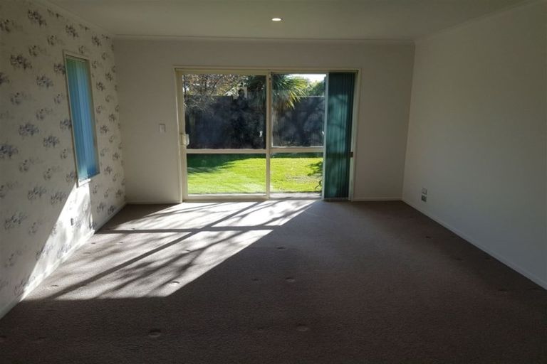 Photo of property in 31 Oakwood Drive, Rangiora, 7400