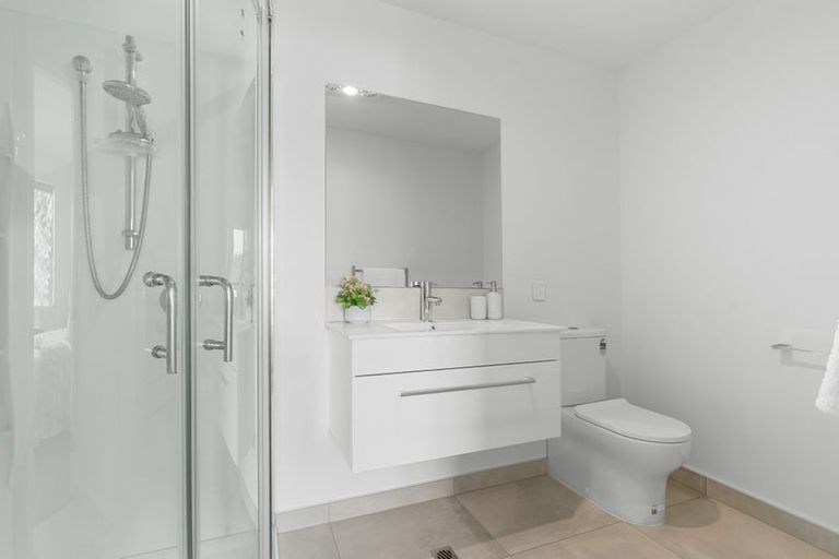 Photo of property in 5/15 Bartlett Street, Riccarton, Christchurch, 8011