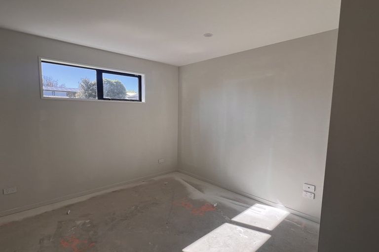 Photo of property in 18 Naduru Lane, Wigram, Christchurch, 8025