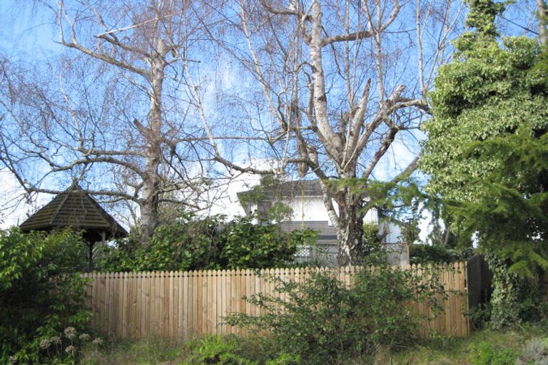 Photo of property in 2/25 Margaret Avenue, Havelock North, 4130