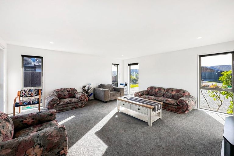 Photo of property in 3 Crest Place, Rolleston, 7615