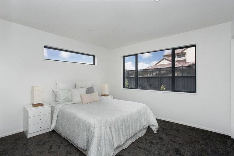 Photo of property in 2/4 Tintagel Lane, Burwood, Christchurch, 8083