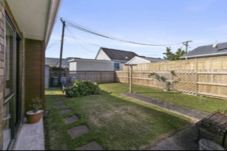 Photo of property in 29a Hardy Street, Waterloo, Lower Hutt, 5011
