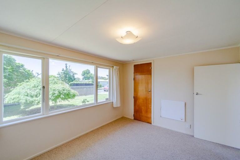 Photo of property in 36 Upham Street, Havelock North, 4130