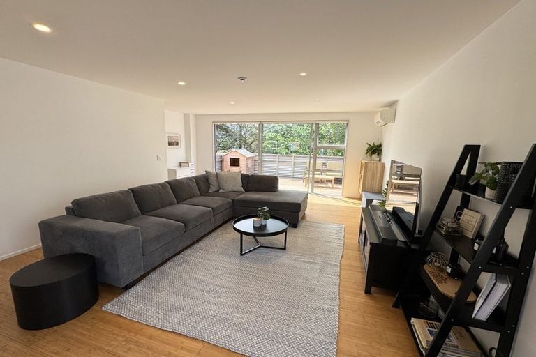 Photo of property in 59 Saddleback Grove, Karori, Wellington, 6012