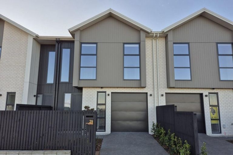 Photo of property in 29 Atutahi Lane, Papamoa, 3118