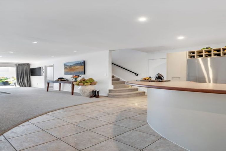 Photo of property in 5/1328 Pukuatua Street, Rotorua, 3010