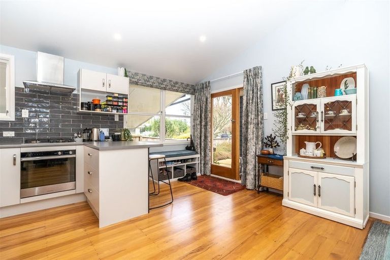 Photo of property in 54 Queenwood Avenue, Queenwood, Hamilton, 3210