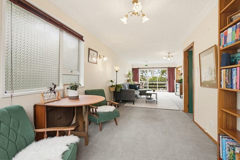 Photo of property in 19 Colville Street, Newtown, Wellington, 6021