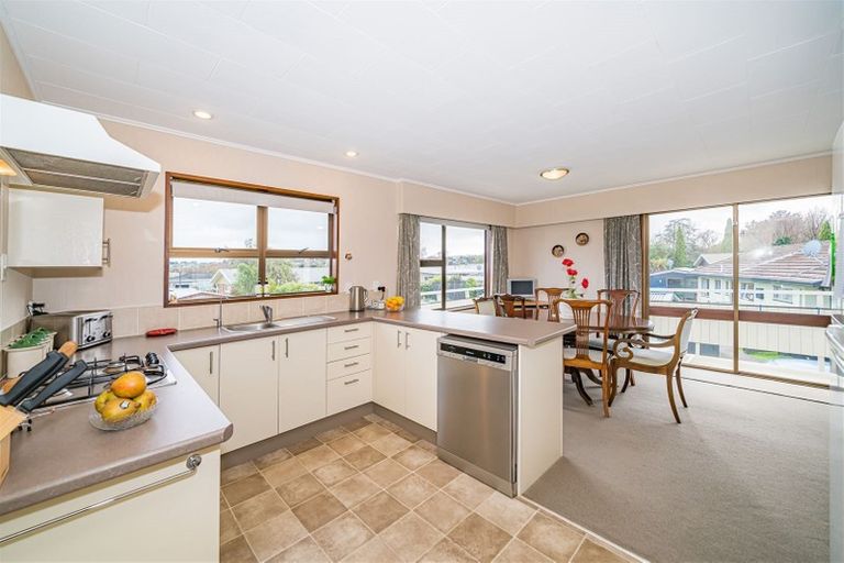 Photo of property in 19 Sandstrom Grove, Feilding, 4702