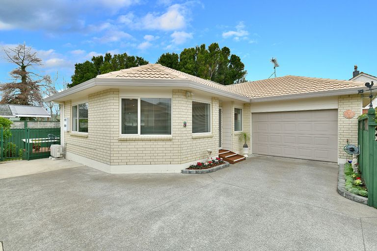 Photo of property in 7c Melanie Place, Orewa, 0931