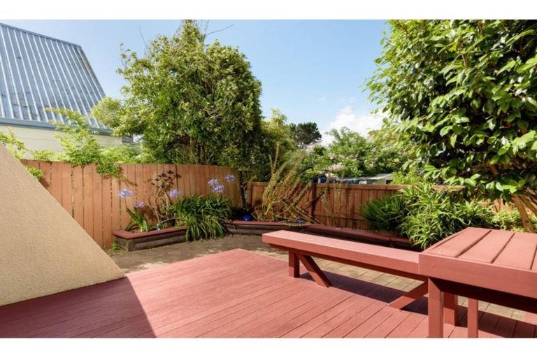 Photo of property in 328b Papamoa Beach Road, Papamoa Beach, Papamoa, 3118
