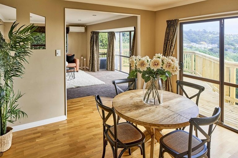 Photo of property in 40 Mercury Way, Whitby, Porirua, 5024